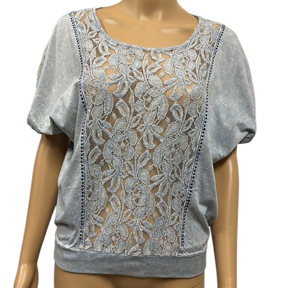 Liberation Lace Center Accent Short Batwing Sleeve Scoop Neck Tee Top Womens S